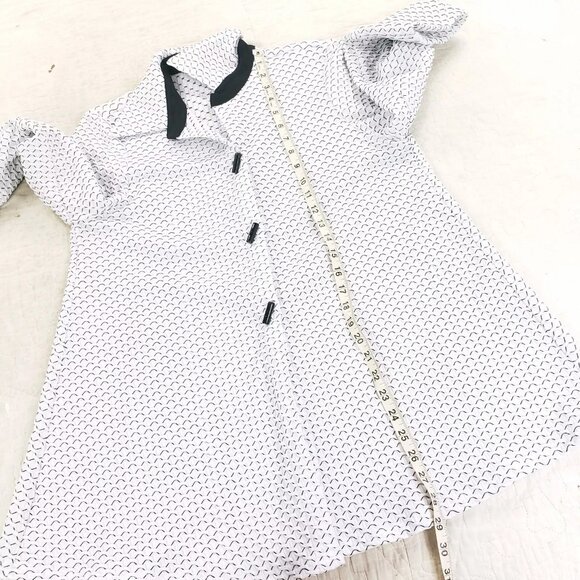 IC By Connie K Toggle Button Up Long Sleeve Shirt Womens Size Medium White Black - Picture 5 of 9